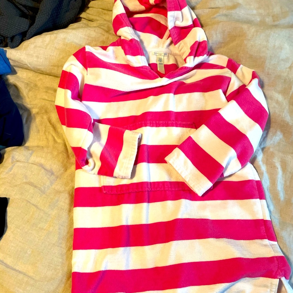 Pottery barn kids towel top